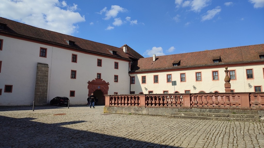 Крепость Мариенберг (Festung Marienberg